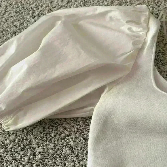 Theory - Puff Sleeve Top in Stretch Knit - Picture 4 of 9